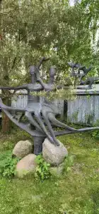 Дома на берегу озера - 58