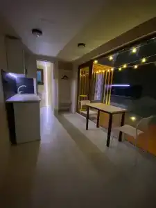 Уютный лесной домик на берегу ручья - 2