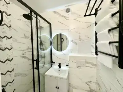 на Черняховского 12 - 16