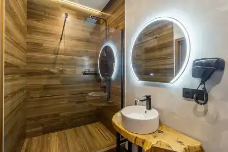IVAhome - 218
