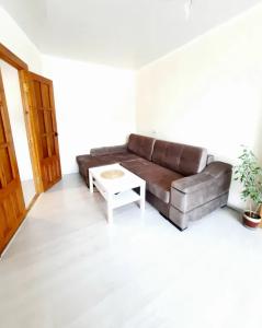 Квартиры на Космонавтов 35 - 66