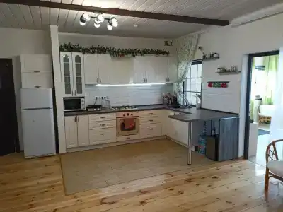 Уютный коттедж на большую компанию - 6