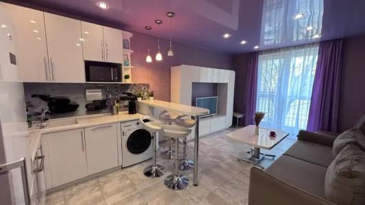 Квартиры на Кременчугской 11 - 607