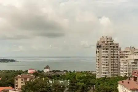 Мансарда 46 м2 с видом на море и город - 66