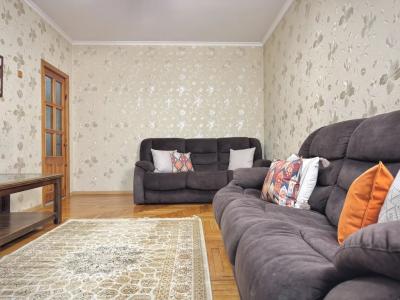 Квартиры на Зоологической 15 - 44