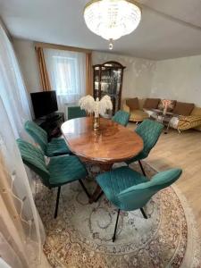 Покровский - 36