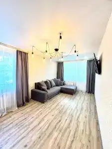 2 х комнатная квартира-лофт в центре - 1