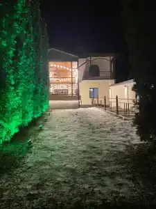 Просторный дом в районе центра - 0