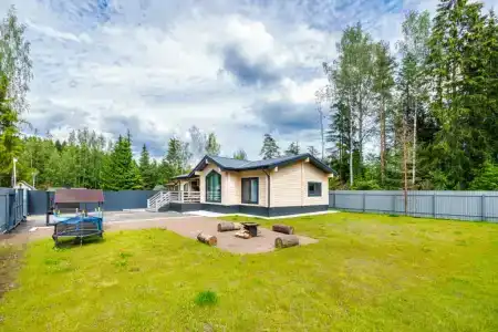 Solar House - 37