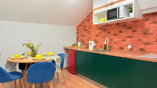 Квартиры на К.Маркса 5 - 83