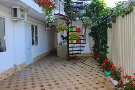 на Самбурова 210Б - 0