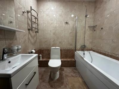 Квартиры на Кременчугской 11 - 320