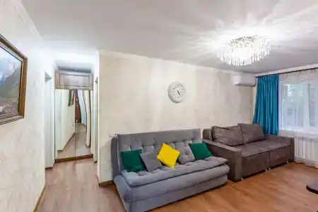 Квартиры на Широкой 21 - 48