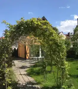 Домик с баней в центральном районе - 3