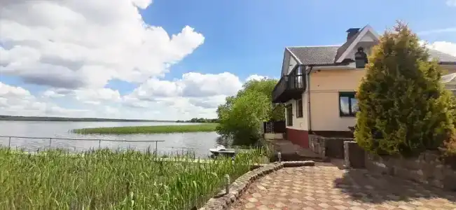 Домик у озера Свирь - 28