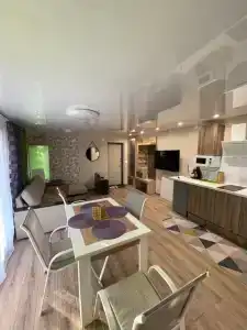 Отдых в тишине у реки - 0