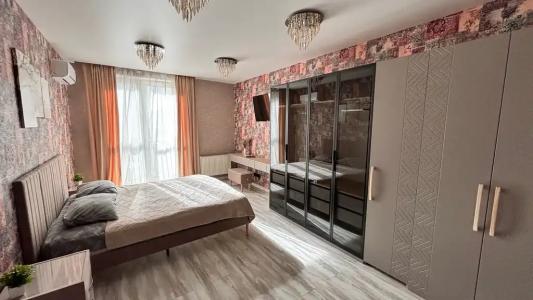 Квартиры на Кременчугской 11 - 601