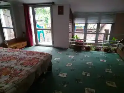 Двухэтажный коттедж с уютным балконом-террасой - 13