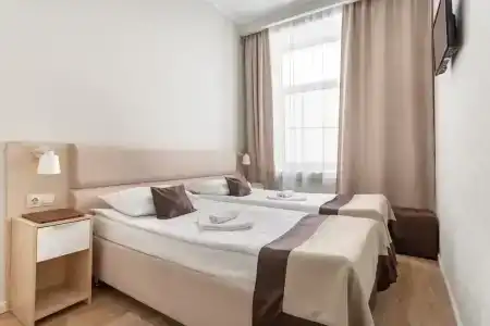 Невский Маяк - 100