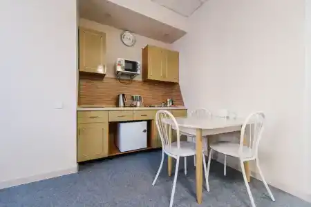 Декабрист Серова 30 - 180