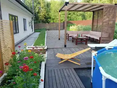 Семейный гостевой дом в парке на берегу реки - 57