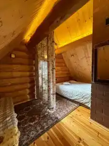 Дом возле озера - 10