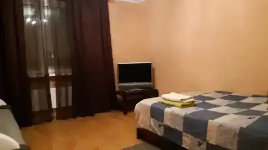 на Учинской, 3 - 10