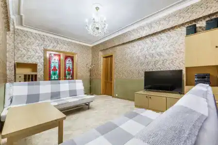 Квартиры на Парижской Коммуны 4 - 355