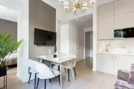 Grand Royal Residences - 209