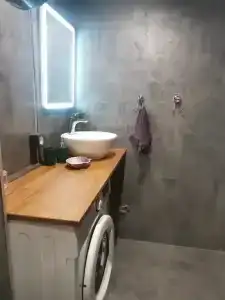 Сканди Суванто близ озера - 20