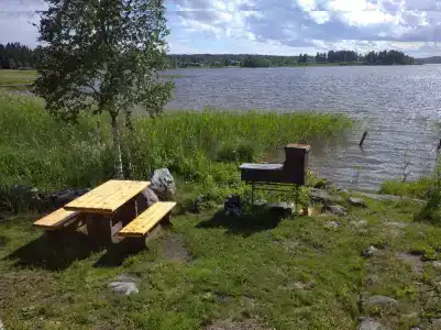 Домик на берегу озера - 5