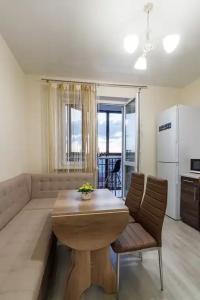 С красивым видом lxt by - 10