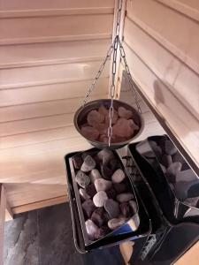 Уютный новый дом с сауной включена в стоимость и видом на озеро и лес - 50