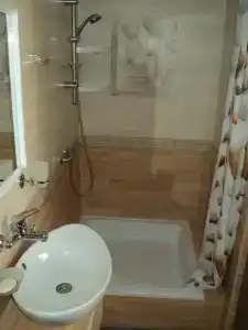 Двухэтажный коттедж с двориком - 22