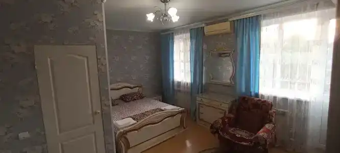София - 4