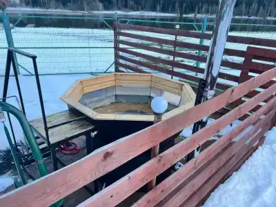 Дом с баней на берегу озера - 2