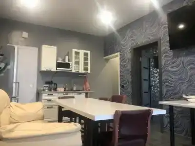 Комфортный дом с русской баней, беседкой и парковкой