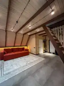 A-frame Orange House - 6