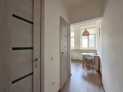 Квартиры на Белинского 11 - 136