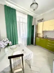 на Свободы, 35 - 6