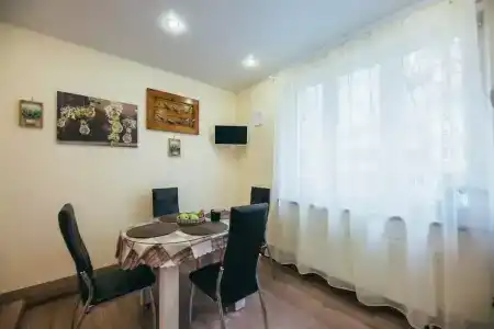 Апарт-отель на Бутакова, 20 - 220