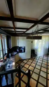 Дома на берегу озера - 22