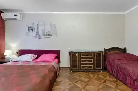 2-комн. квартира на Пирогова, 17 - 4