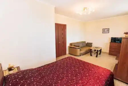 Серова 27 - 4