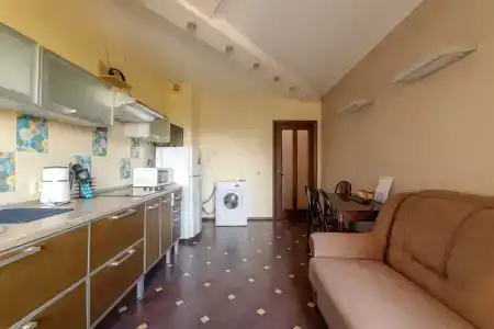 ПрезентХаус Горького, 20 - 2