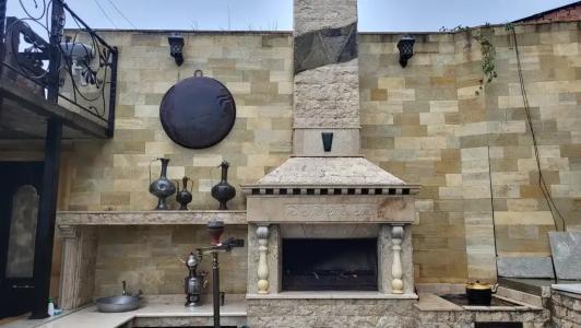 Дом с великолепным видом на Махачкалу - 1