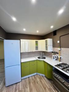 Season's Hostel - 11
