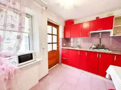 У Анжелы - 74