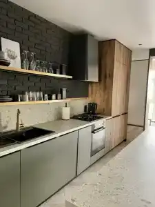 Дизайнерская студия с видом на озеро - 13