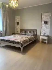 Квартиры на Поповича 8 - 38